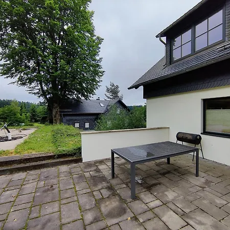 Thuringian Forest House, Cleaning Included Casa vacanze Eisfeld
